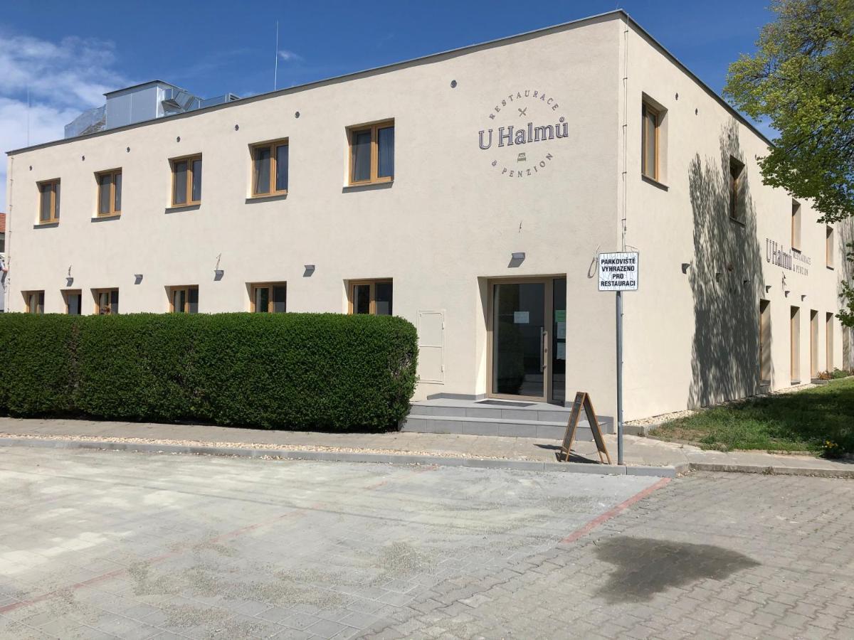 Penzion U Halmu Hustopece Exterior photo